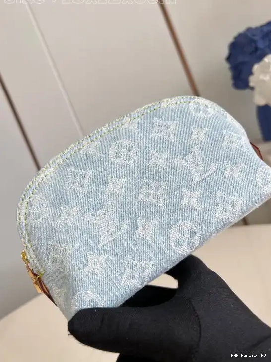Aaa replica bags PM Louis Vuitton Pochette Cosmétique 0602